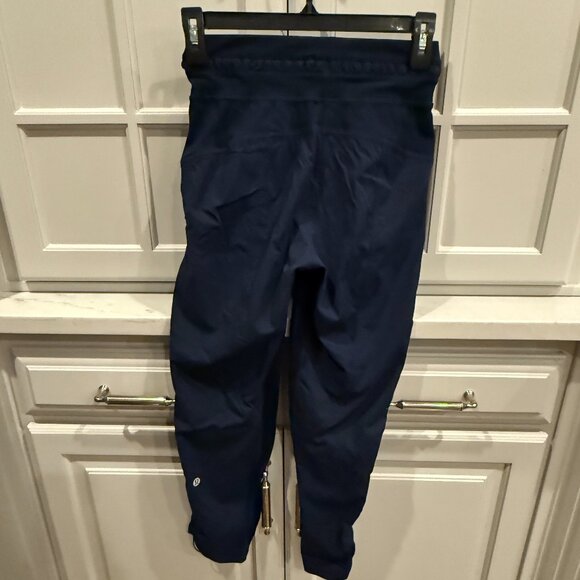Lululemon Dance Studio Mid-Rise Cropped Pants - Picture 3 of 8
